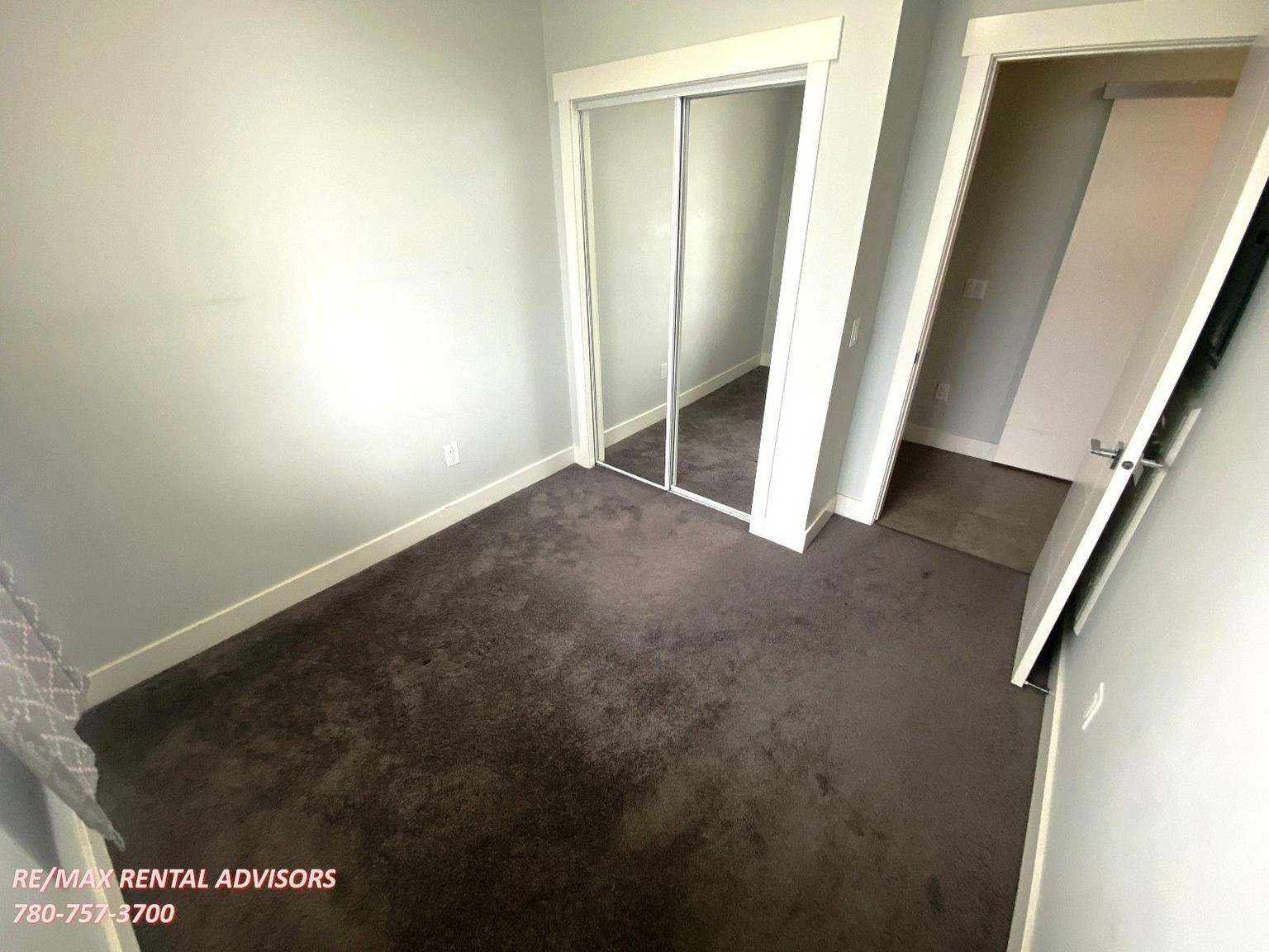 #70 446 Allard Boulevard Southwest - Photo 11