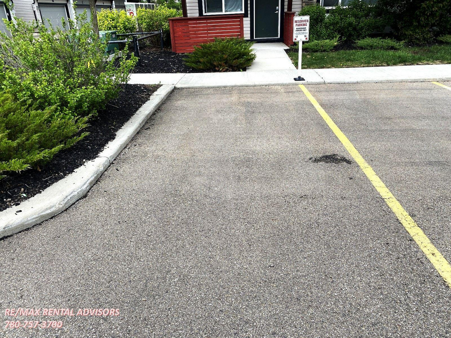  #70 446 Allard Boulevard Southwest - Photo 18