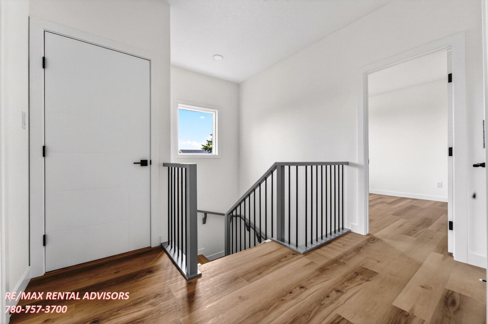  UPPER #1 4836 11A Avenue Northwest - Photo 12