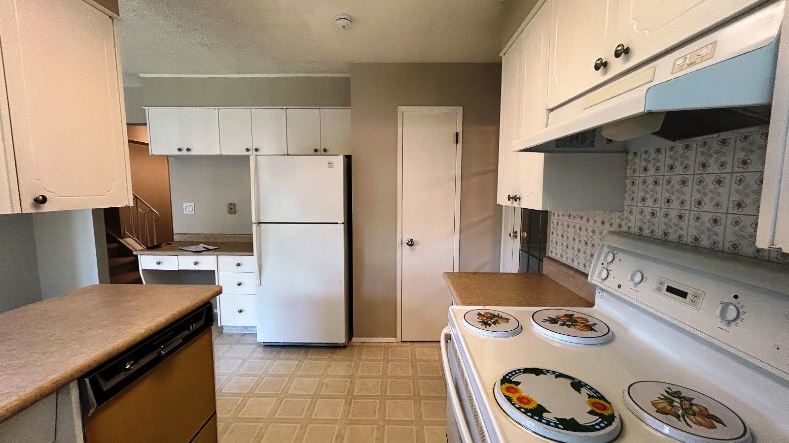  391 Lee Ridge Road Northwest - Photo 5