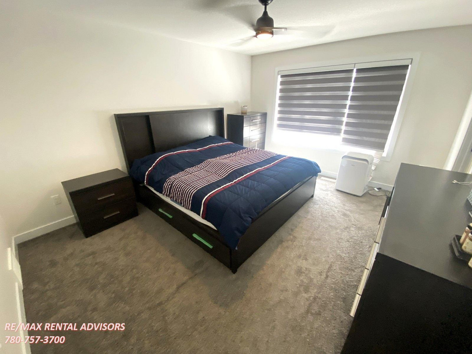  UPPER 2443 15 Avenue Northwest - Photo 15
