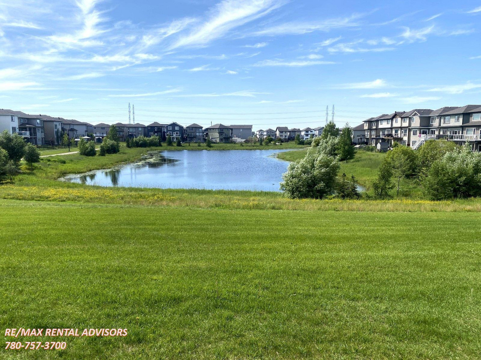  UPPER 2443 15 Avenue Northwest - Photo 35