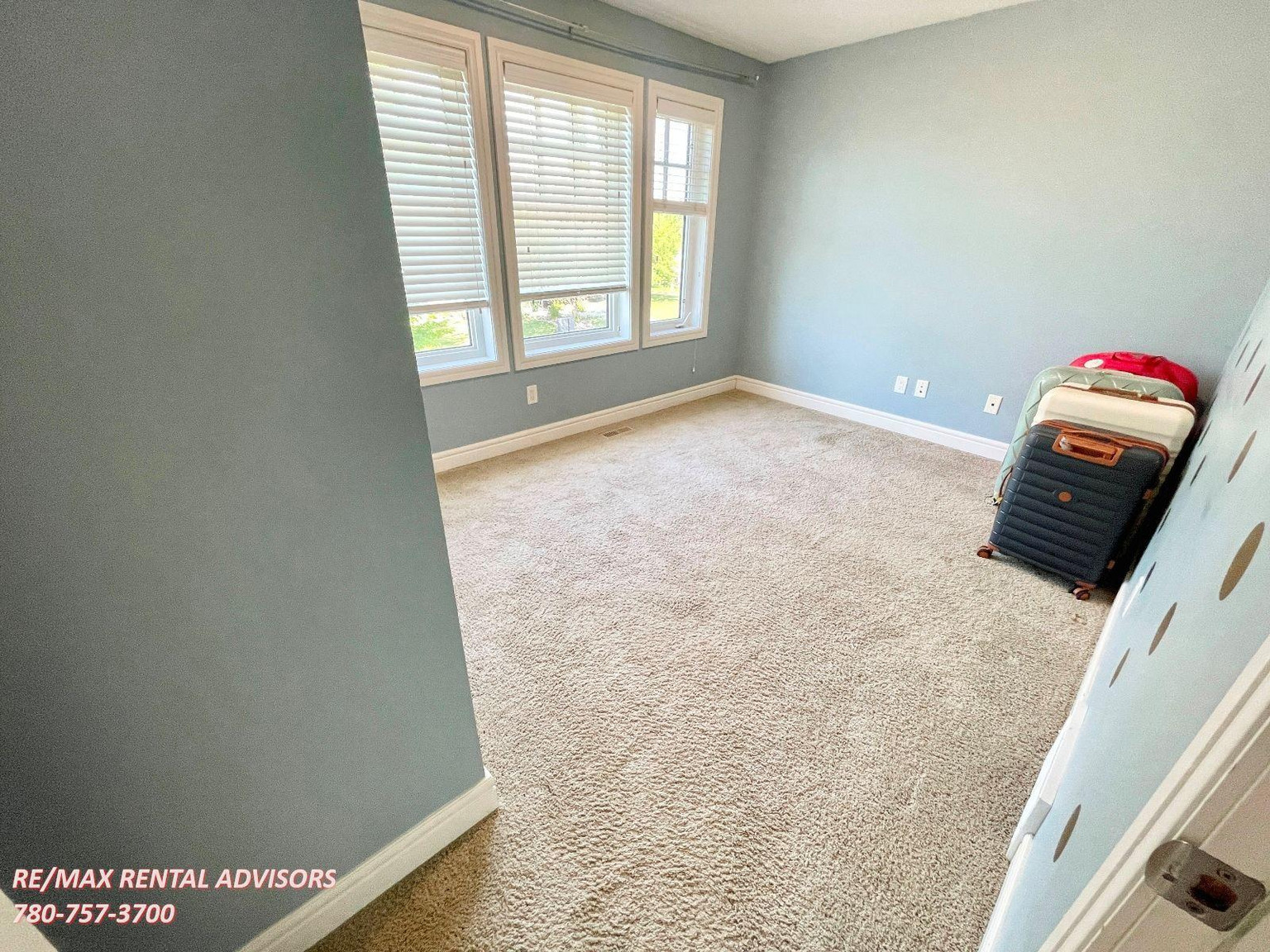  2429 Austin Crescent Southwest - Photo 16