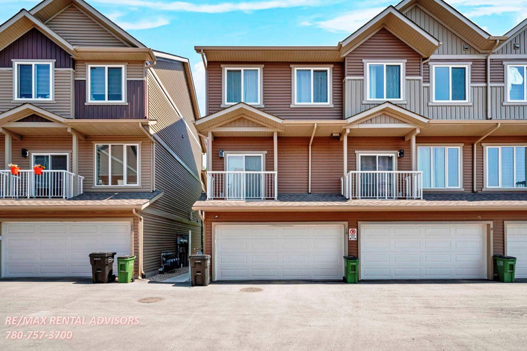 #10 1051 Graydon Hill Boulevard Southwest