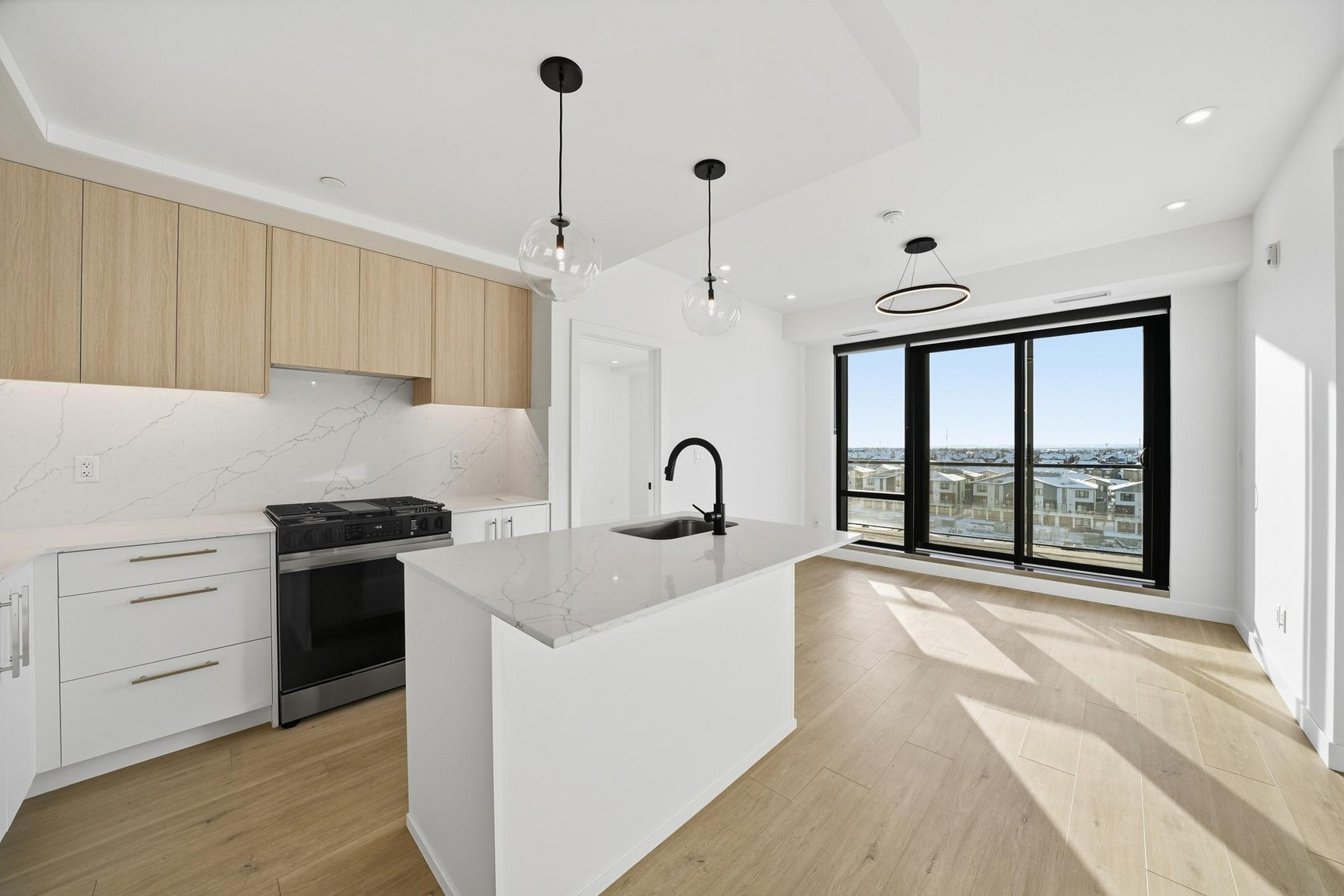Plaza West District - Photo 7