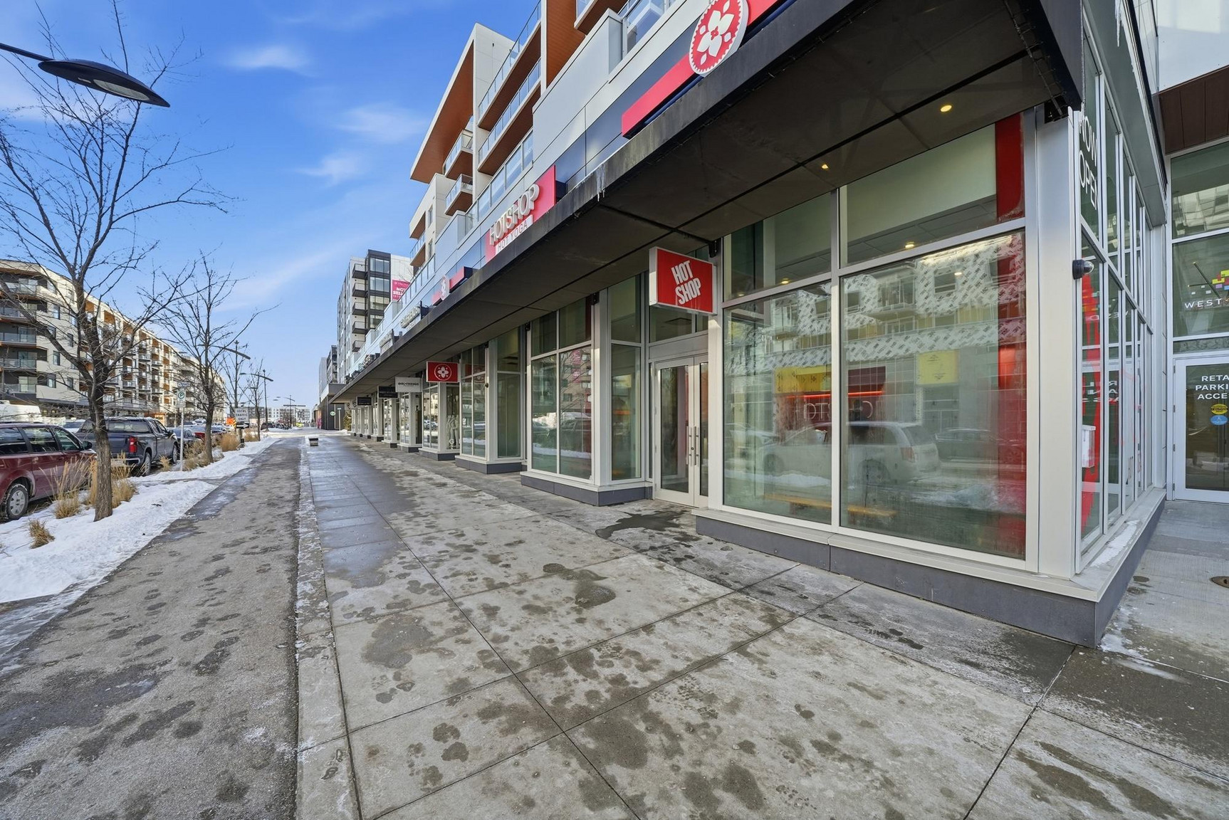 Plaza West District - Photo 28