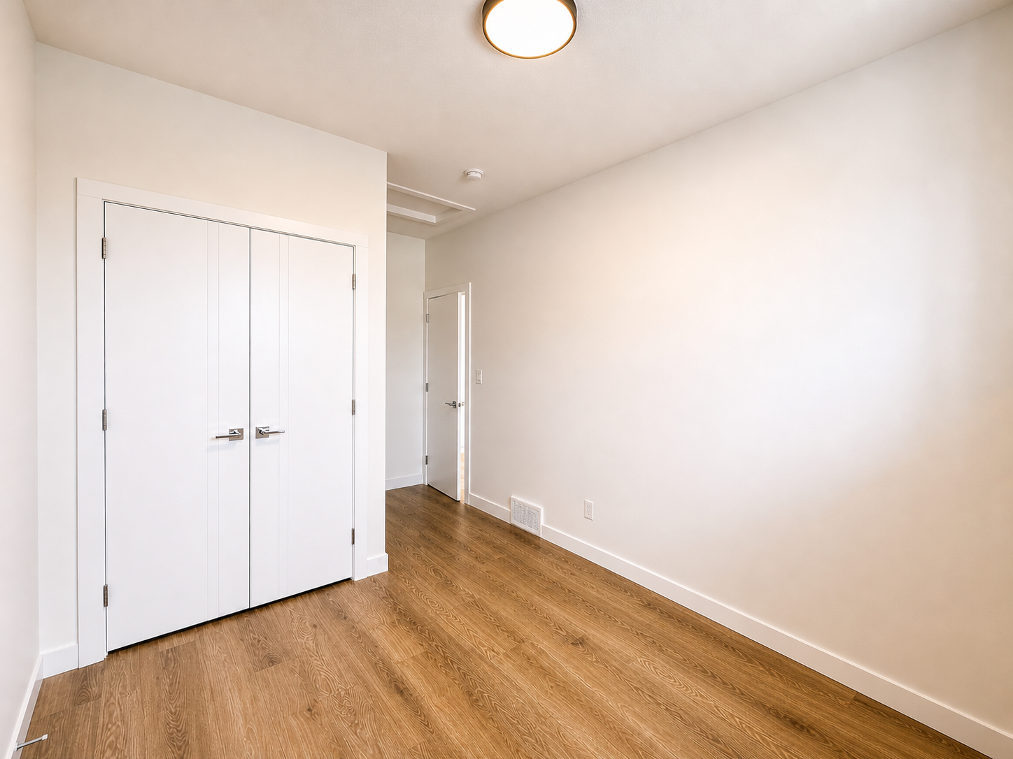 Grant Crescent Townhomes - Photo 15