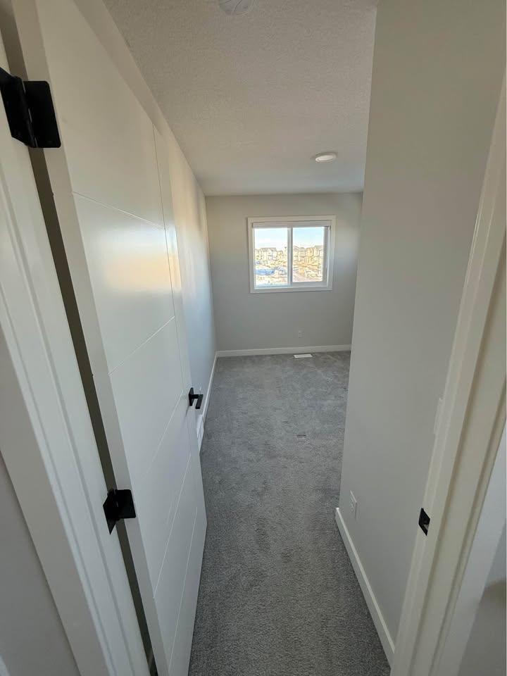 105 Belmont - Photo 8