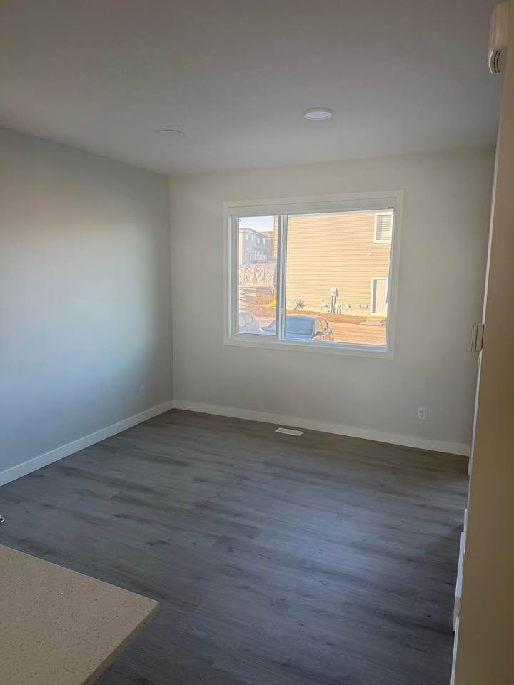 105 Belmont - Photo 12