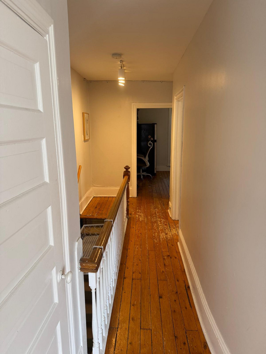 230 Percy Street - 2 Bedroom - Move-In Ready! - Photo 13