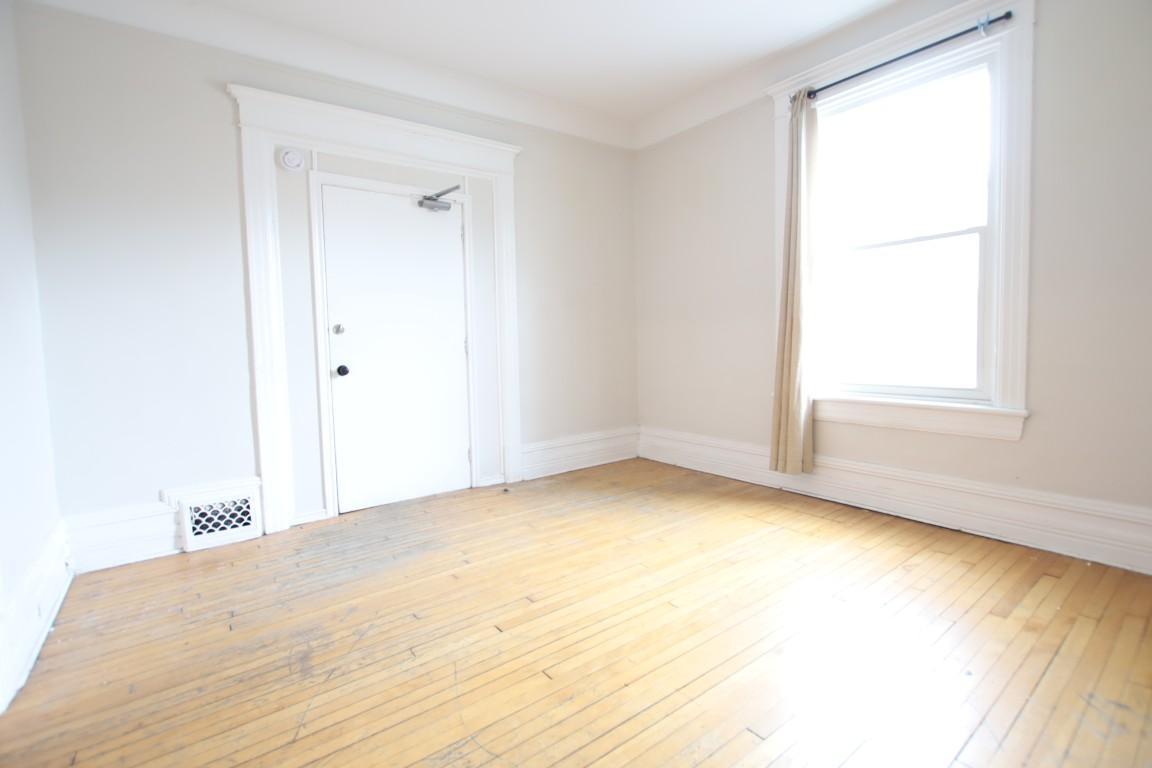 1-554 McLeod  - Photo 6