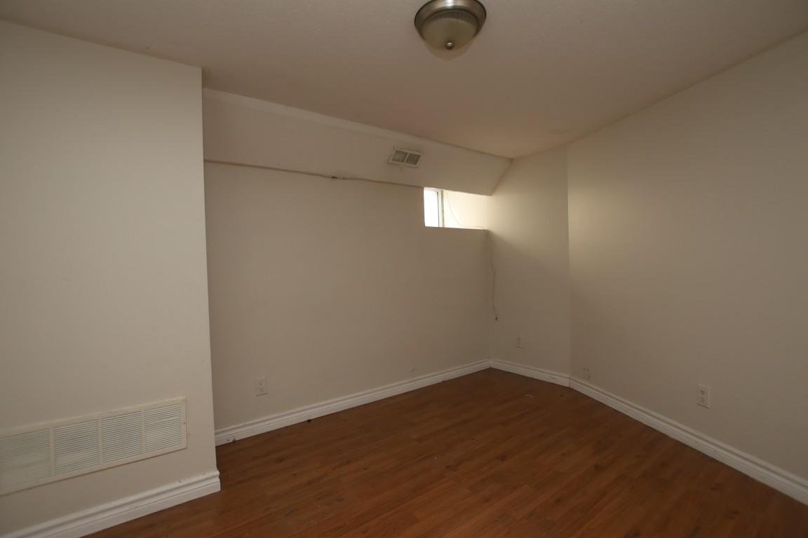 1-554 McLeod  - Photo 20