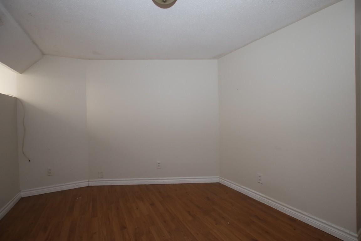 1-554 McLeod  - Photo 22