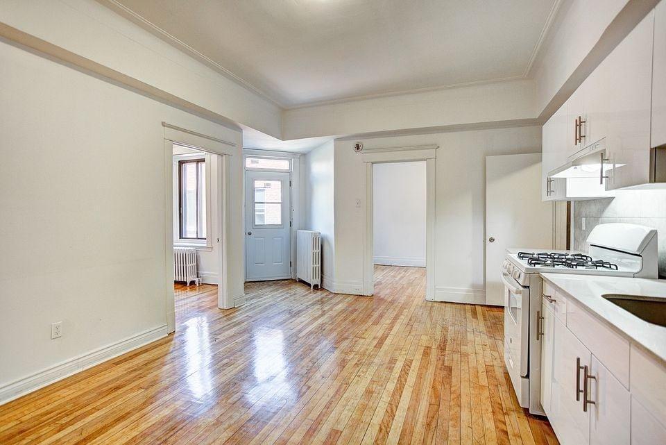 3514 Hutchison — photo 3