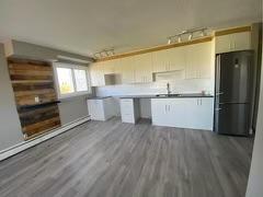 Sierra Place LIMITED TIME: 1 MONTH FREE + FREE EARLY MOVE-IN!  - Photo 3