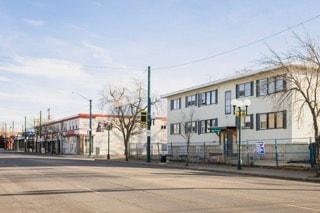 Centro 1 by Suncap - Free Early move in - Photo 2
