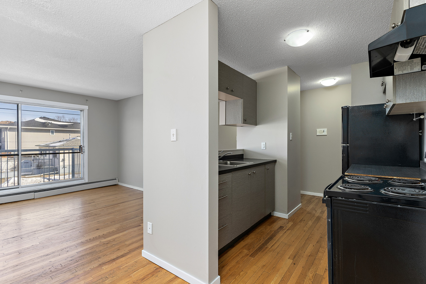 Beacon Arms LIMITED TIME FREE EARLY MOVE-IN!  - Photo 15