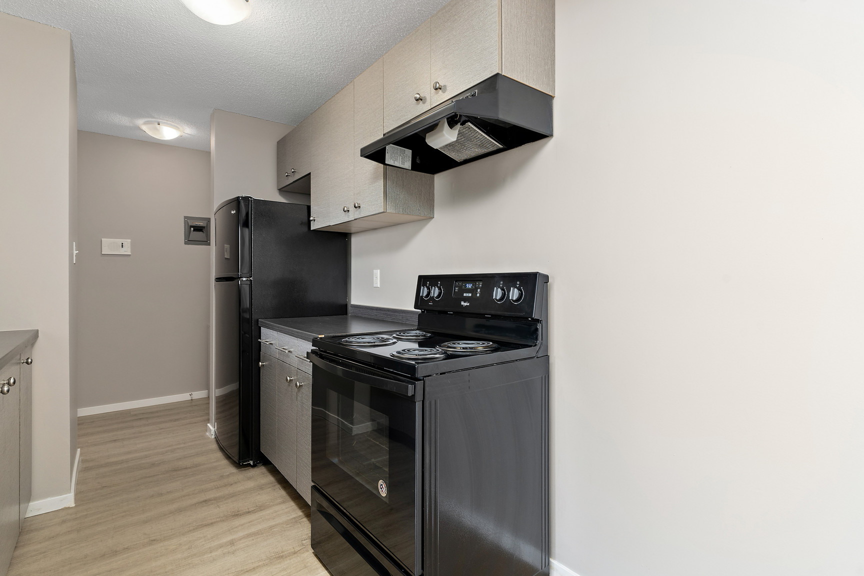 Beacon Arms LIMITED TIME FREE EARLY MOVE-IN!  - Photo 36