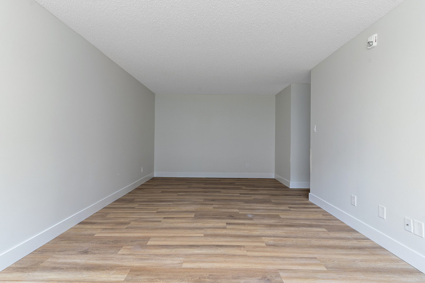 Parklane Manor Apartments – 114 Street NW - Photo 15