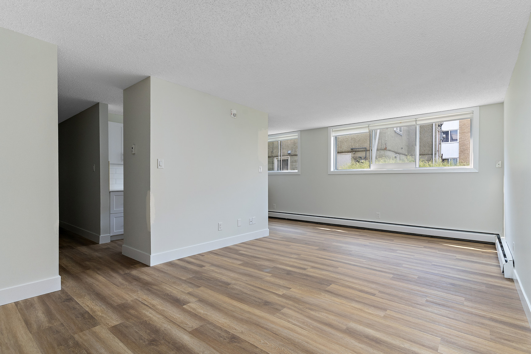 Parklane Manor Apartments – 114 Street NW - Photo 17