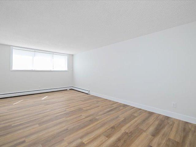 Parklane Manor Apartments – 114 Street NW - Photo 22
