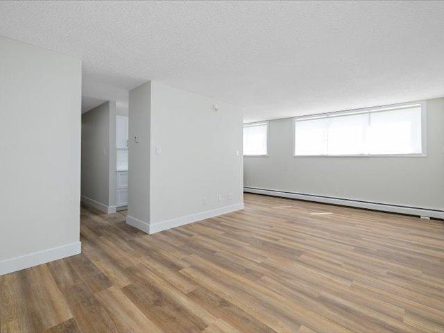 Parklane Manor Apartments – 114 Street NW - Photo 23
