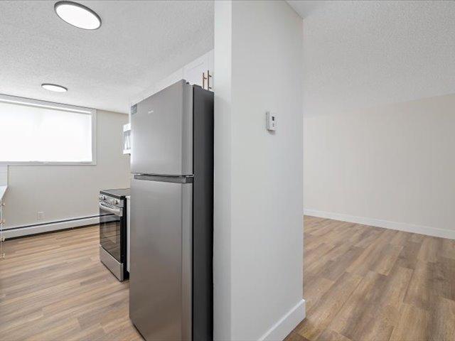 Parklane Manor Apartments – 114 Street NW - Photo 32