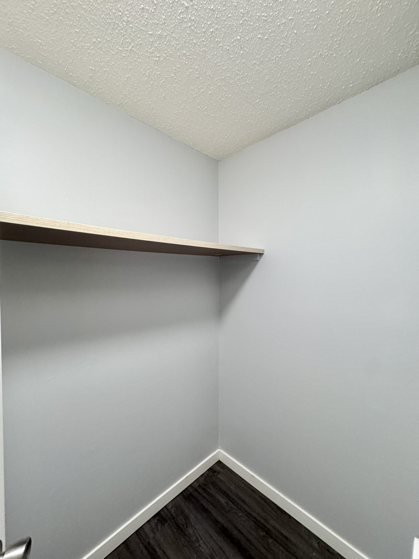 Eastwood Living - Photo 47