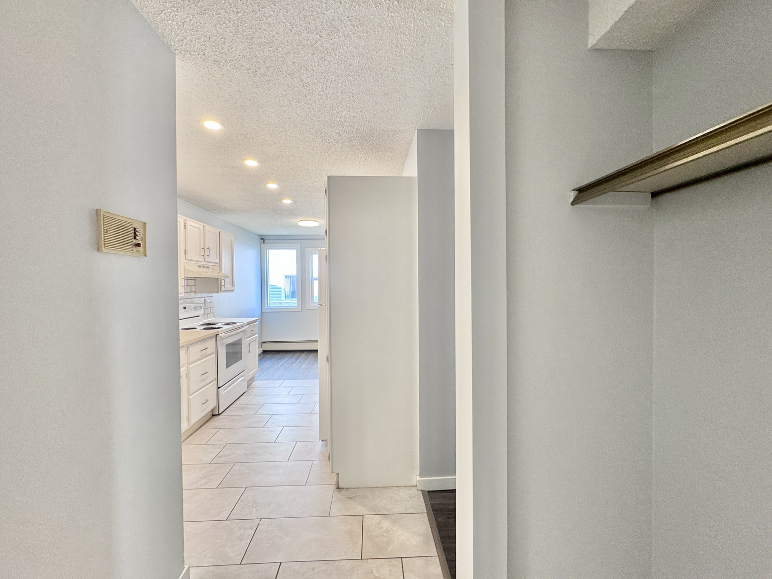Eastwood Living - Photo 46