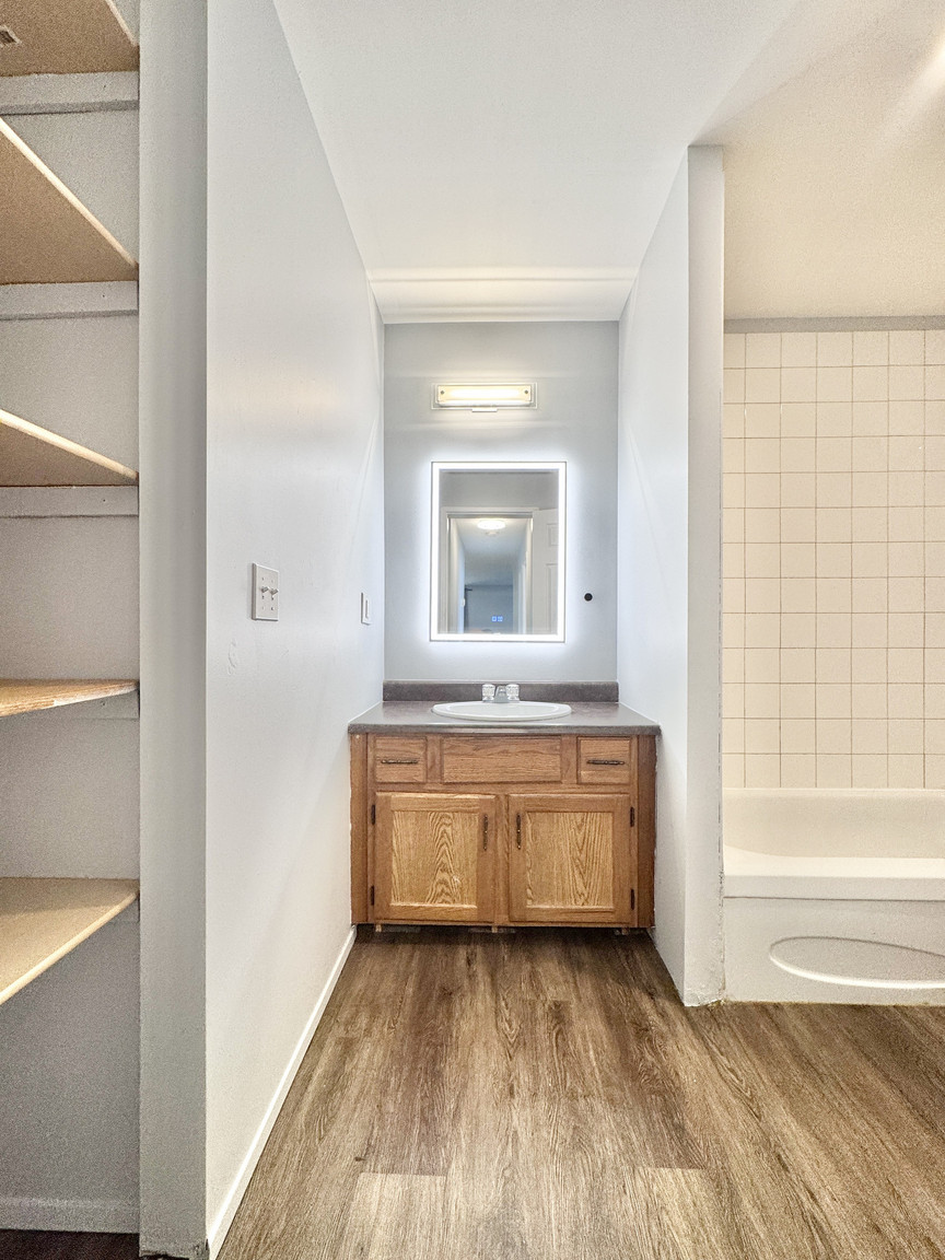 Eastwood Living - Photo 77