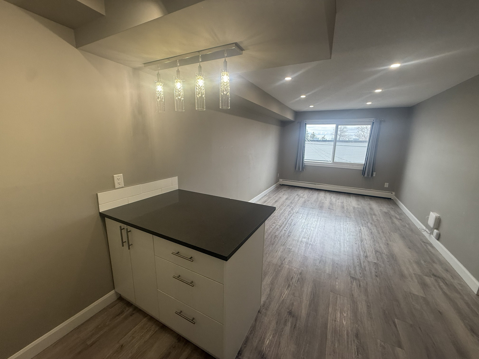 Sierra Place LIMITED TIME: 1 MONTH FREE + FREE EARLY MOVE-IN!  - Photo 13