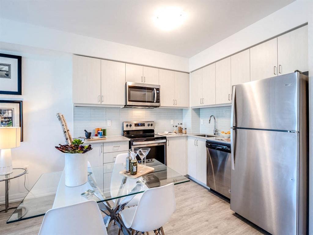 Parkside Square - Photo 22