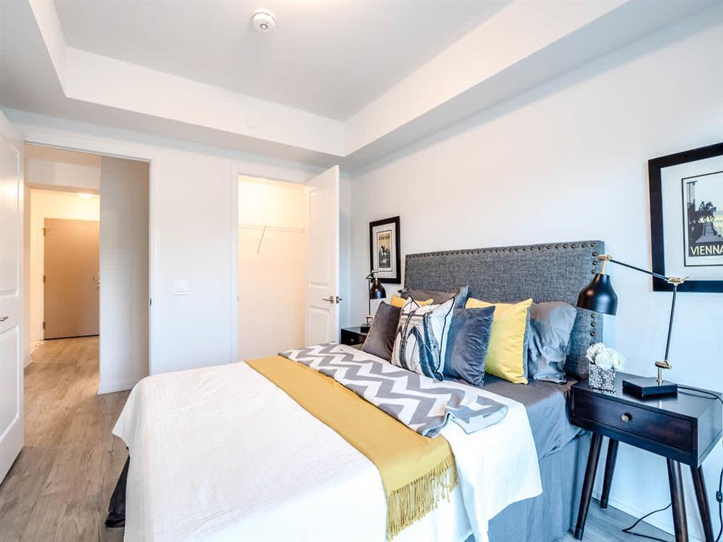 Parkside Square - Photo 24