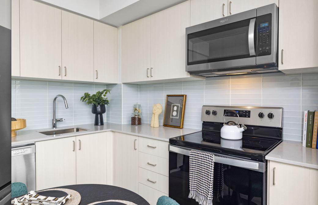 Parkside Square - Photo 8