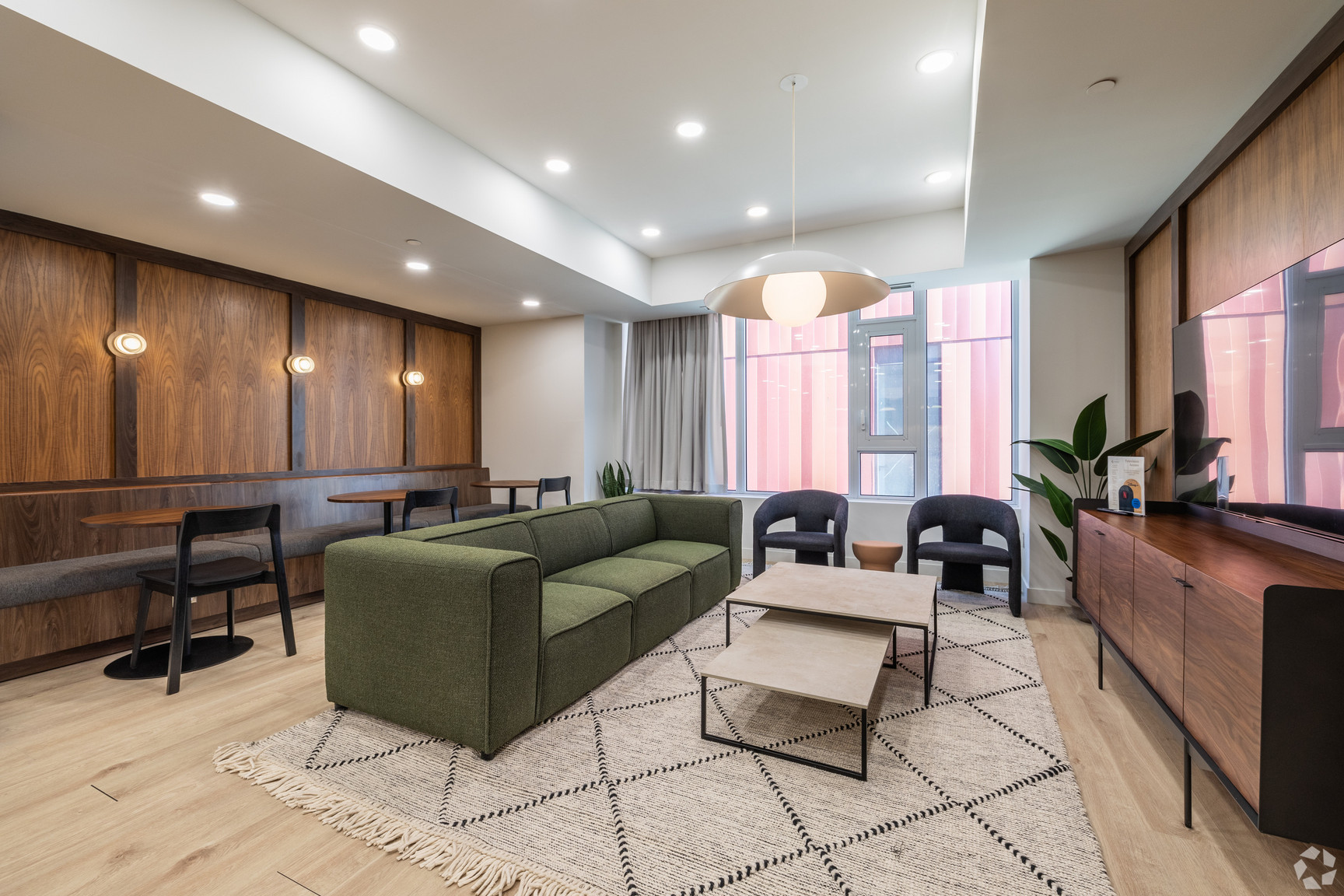 Voda Apartments (Co-living Suites) - Photo 4
