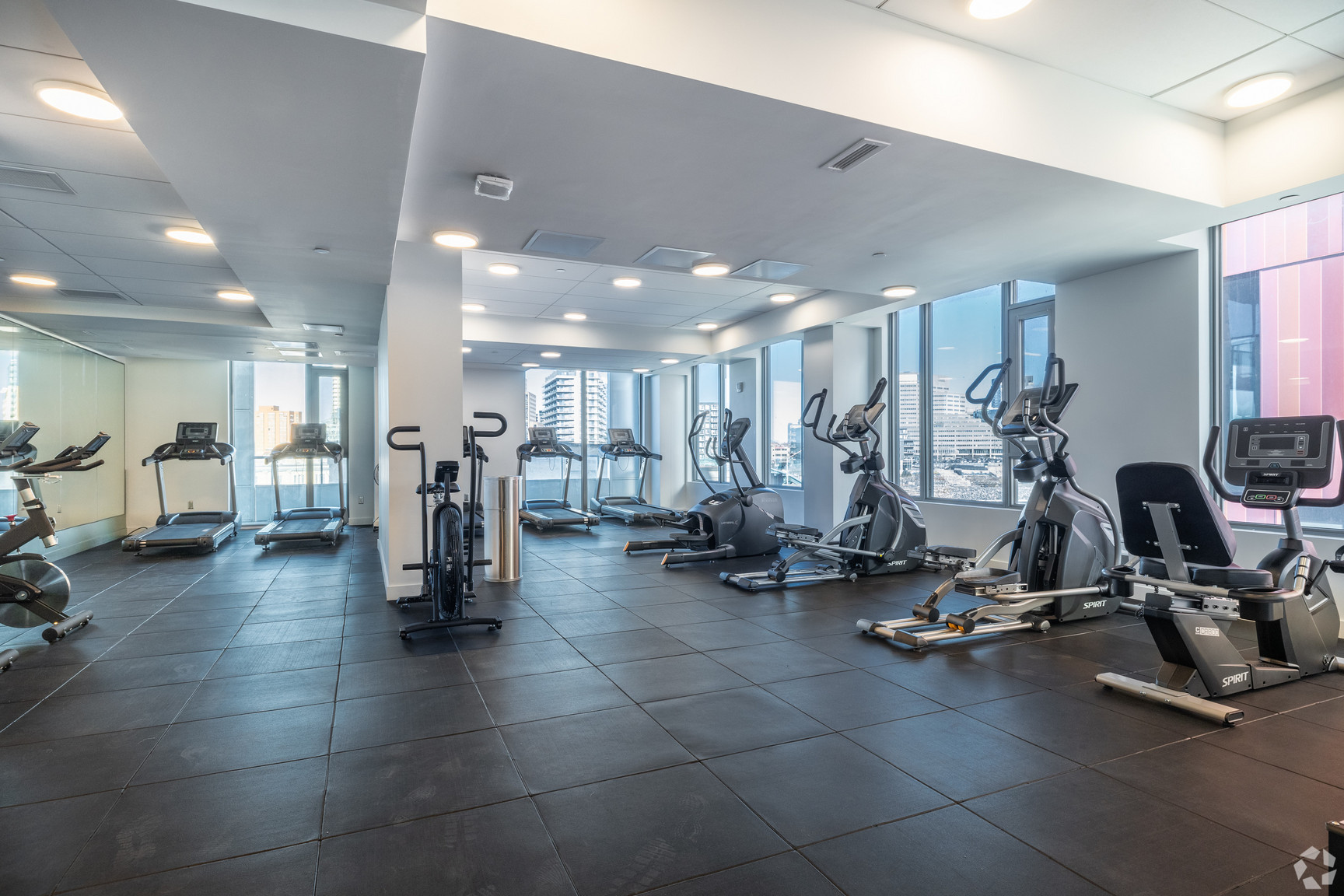 Voda Apartments (Co-living Suites) - Photo 18