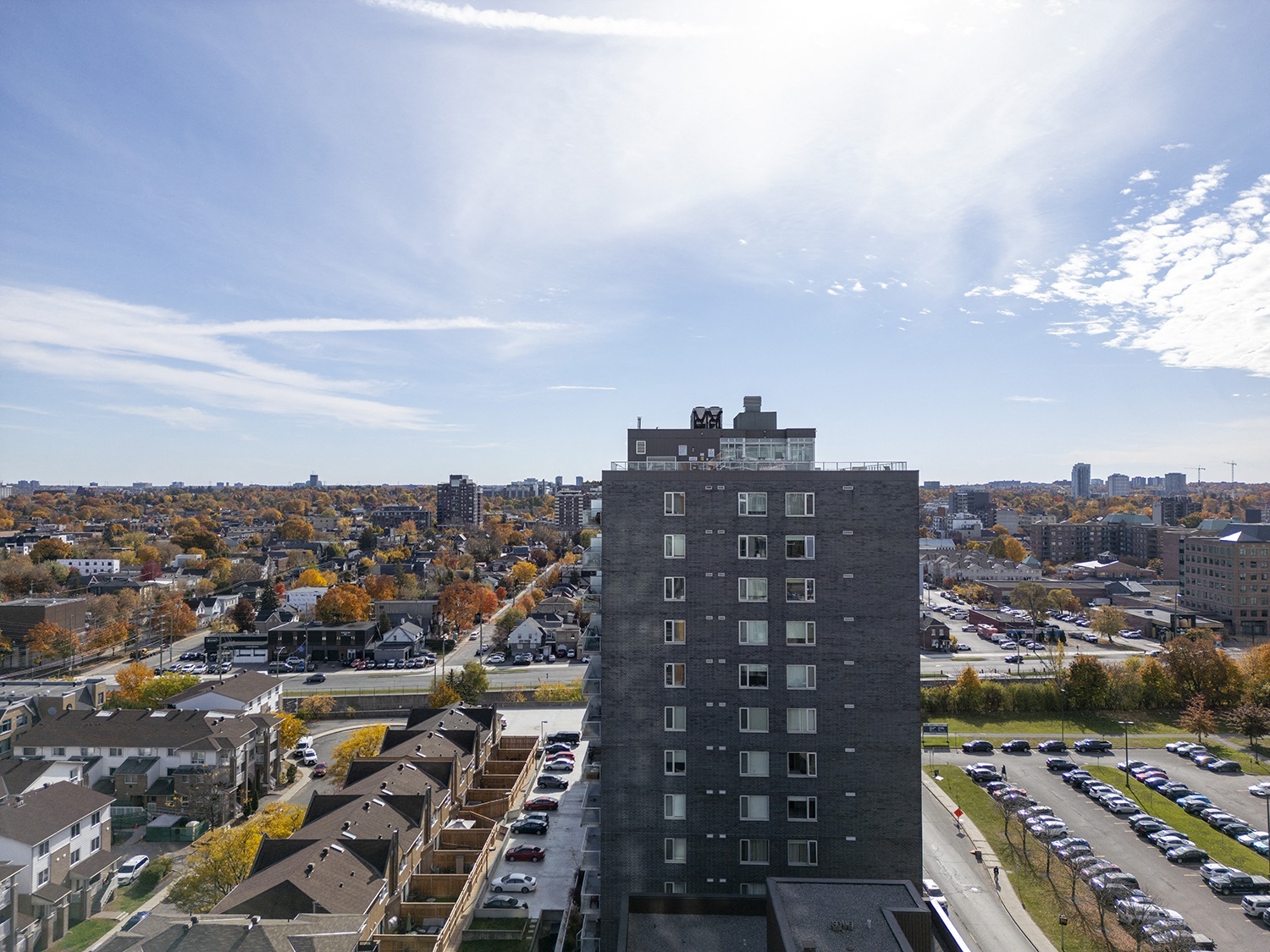 PARKDALE COLLECTIVE - Photo 52