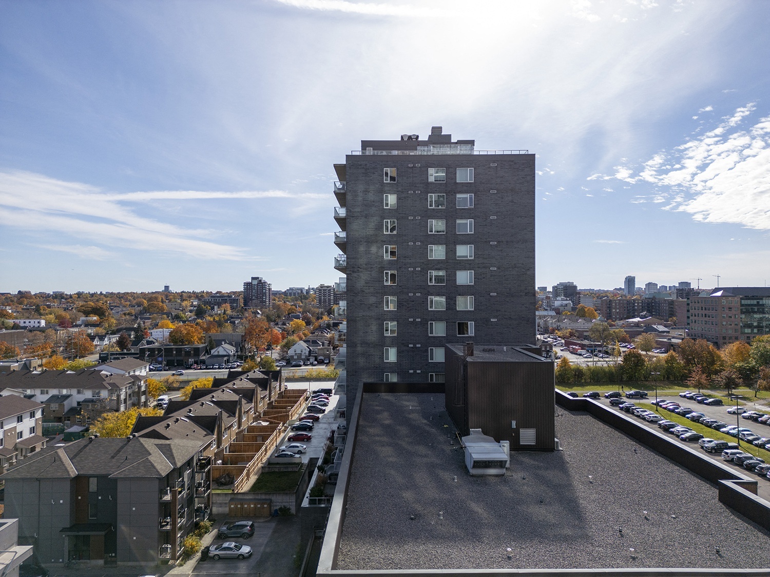 PARKDALE COLLECTIVE - Photo 58