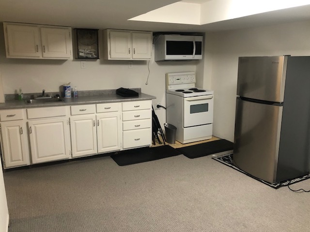 B-748 Polson Avenue - Photo 17