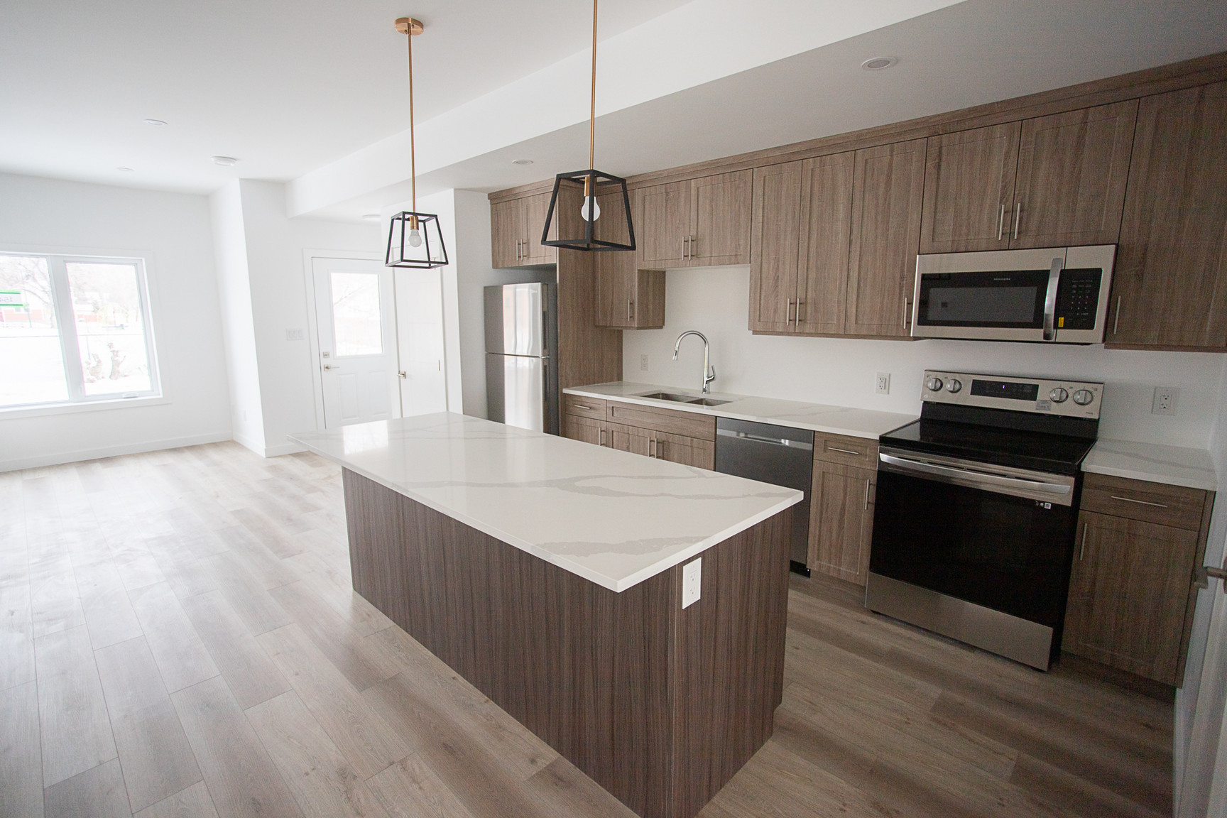 154 Perth Avenue - Photo 12