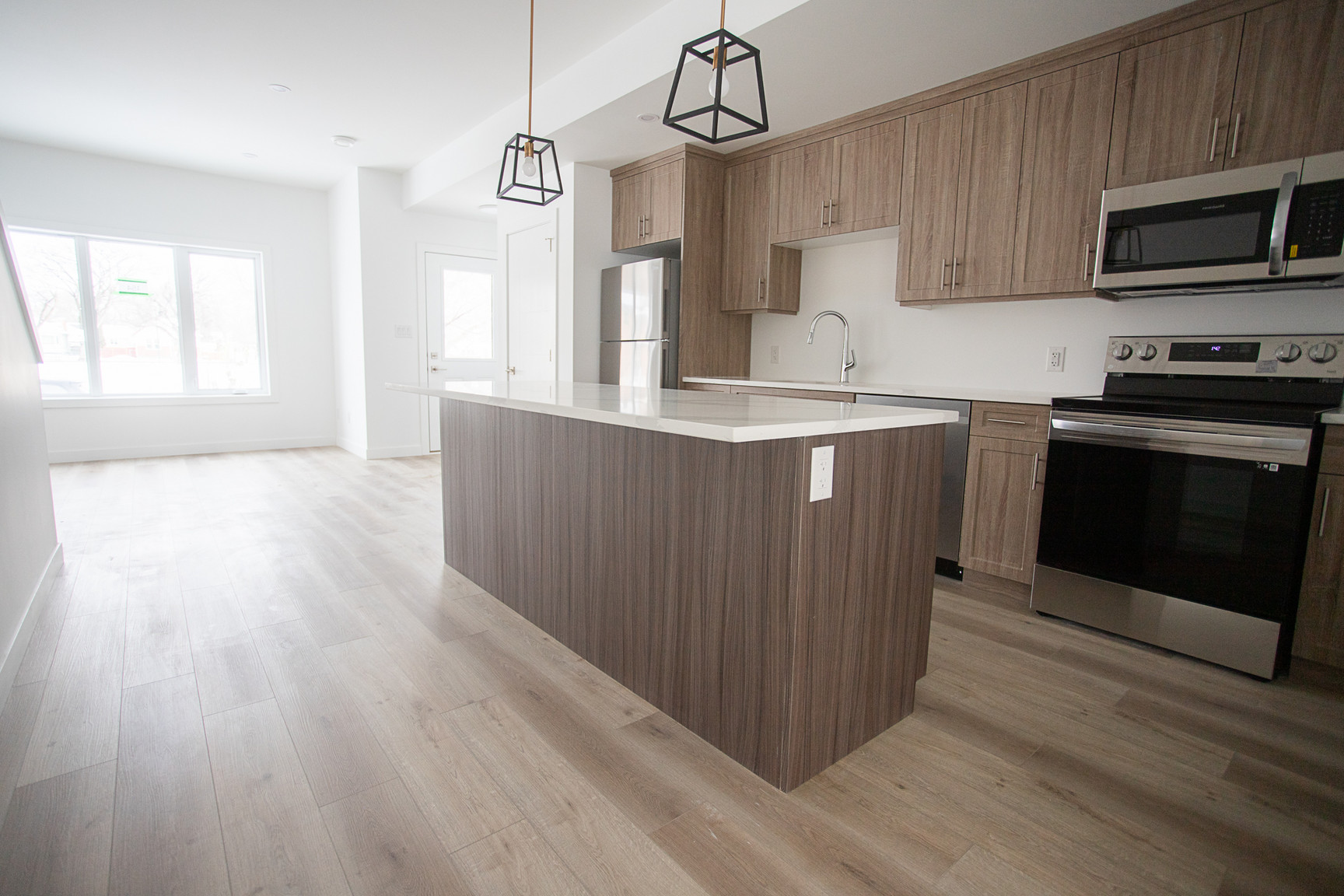 154 Perth Avenue - Photo 10