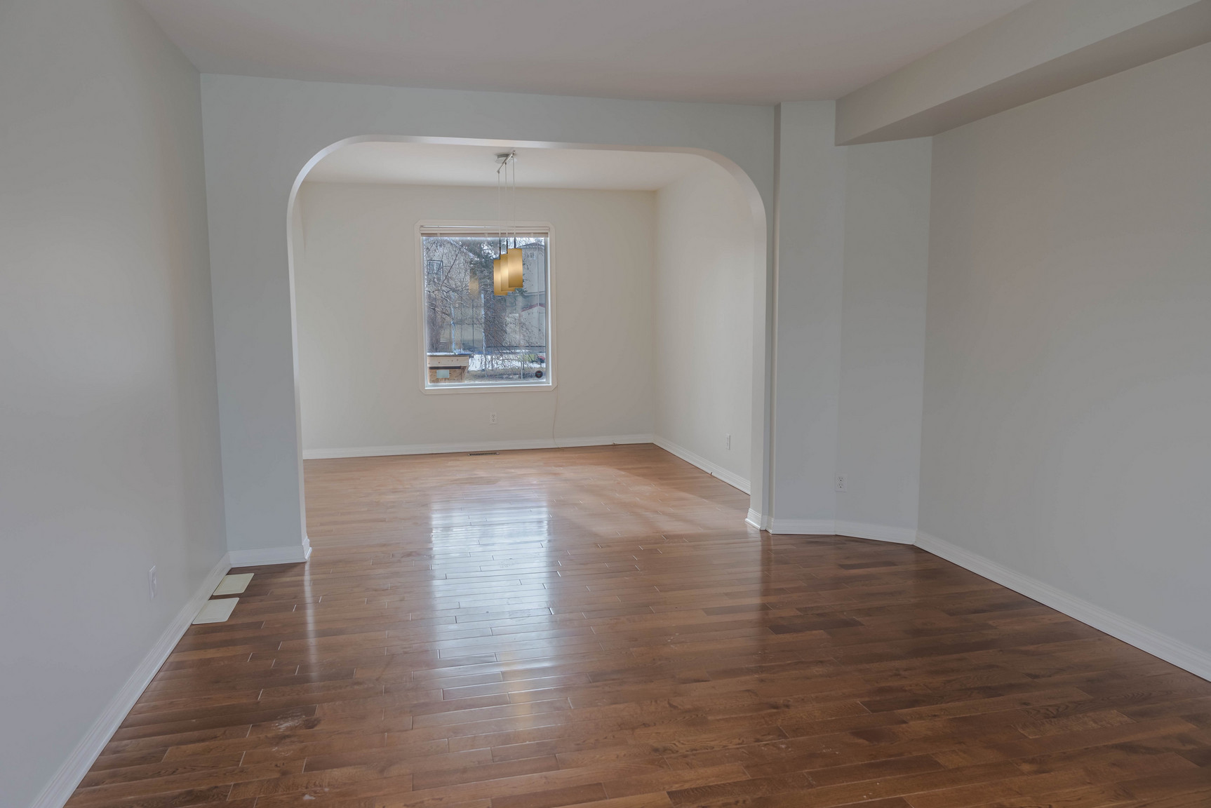 132 Invermere Street - Photo 4