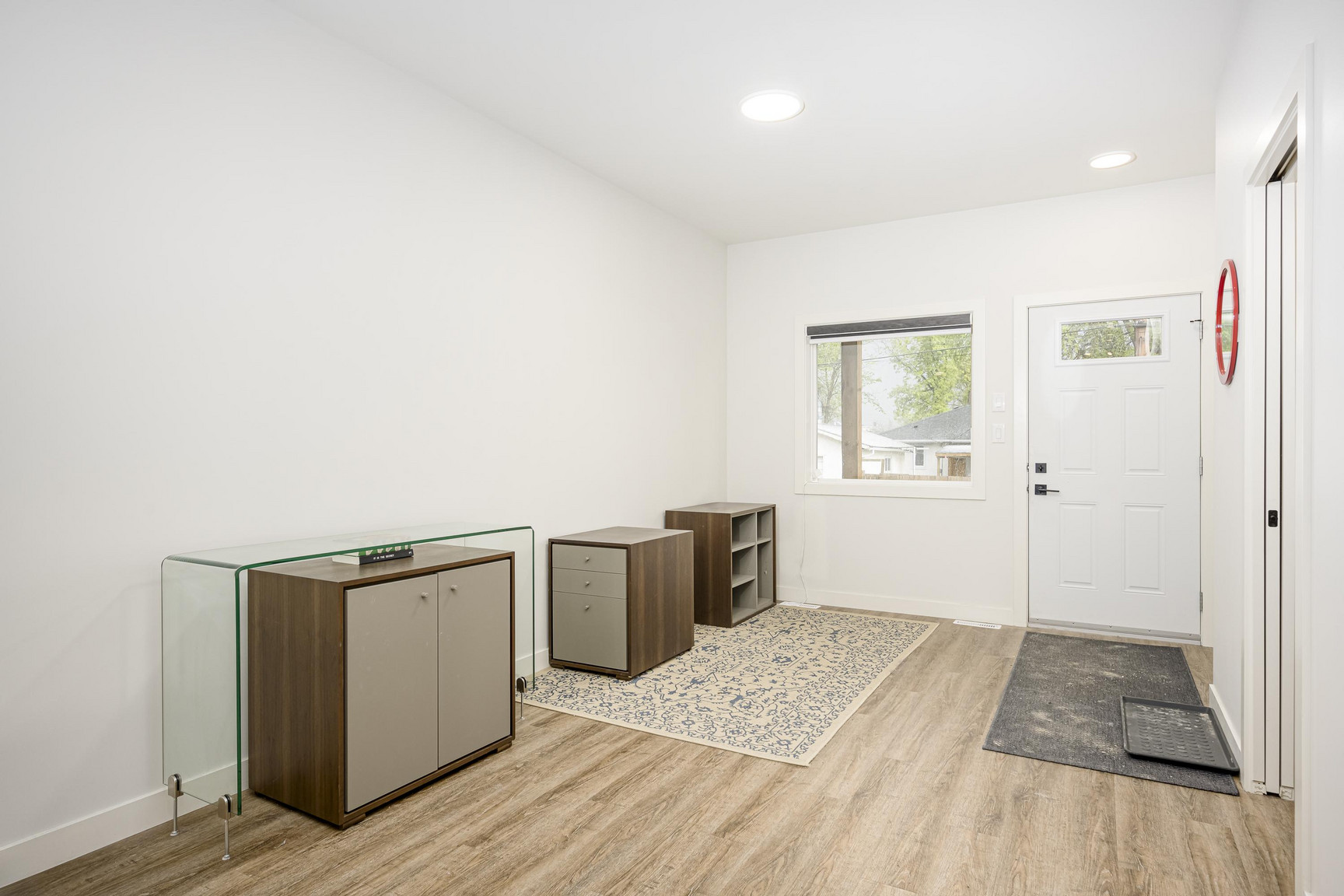 1036 Clarence Avenue - Photo 18