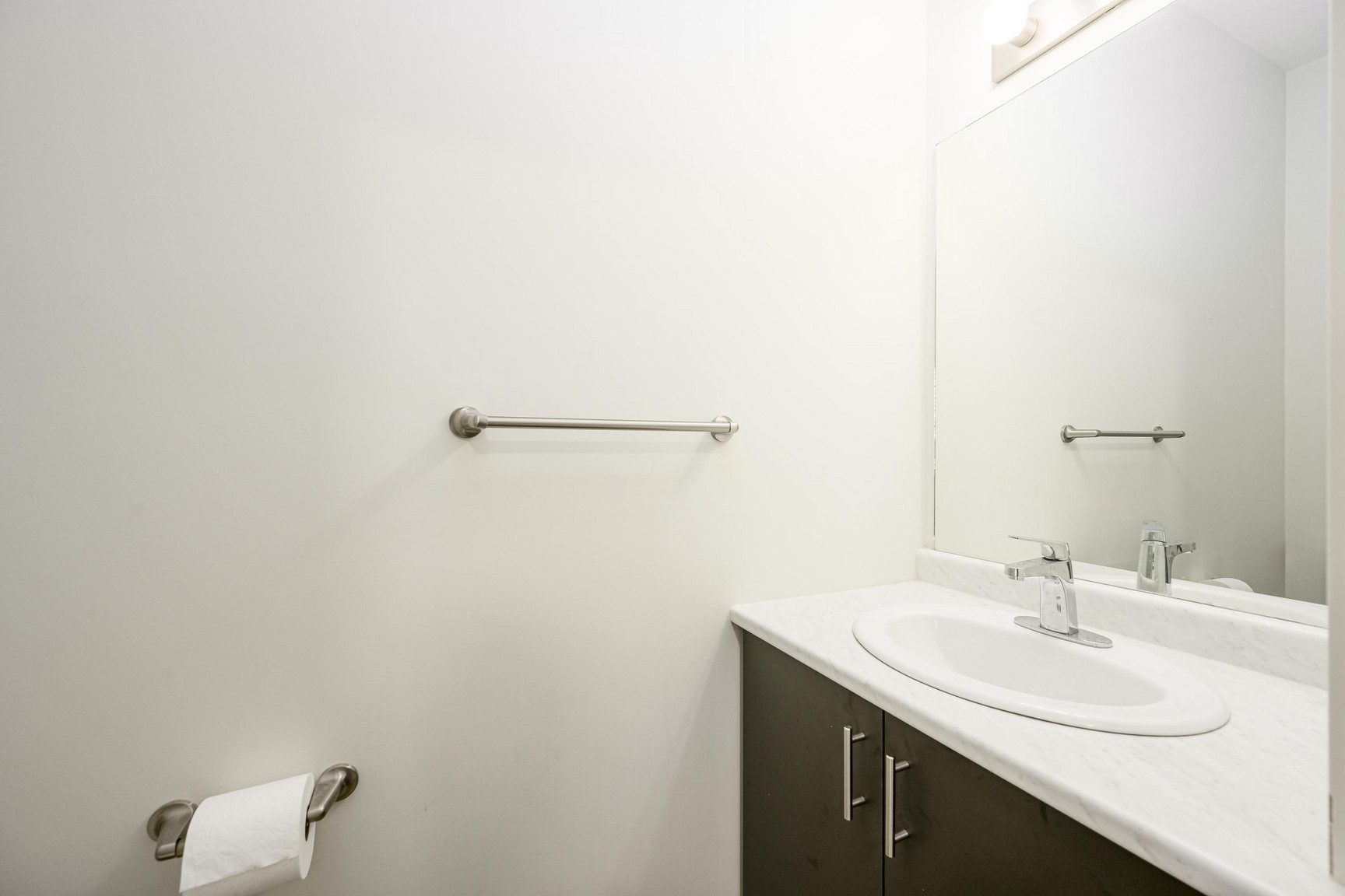 1036 Clarence Avenue - Photo 22