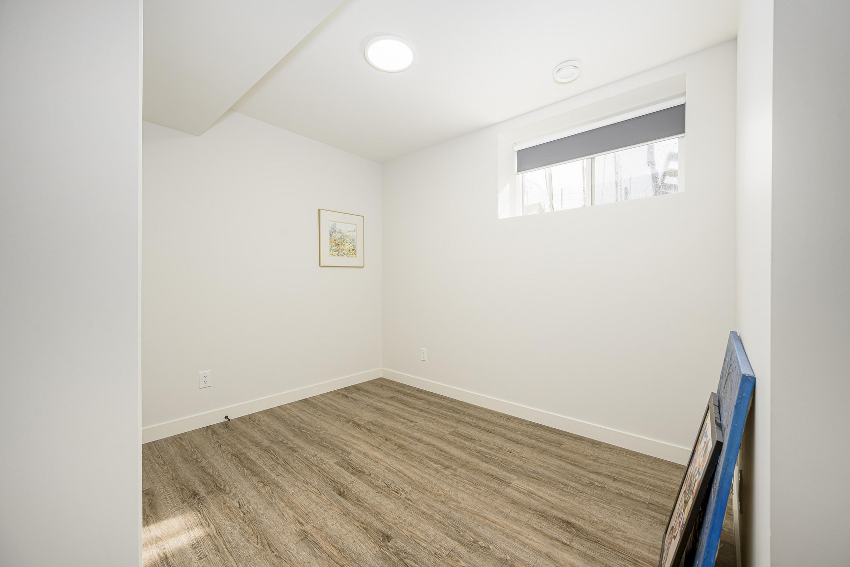 1036 Clarence Avenue - Photo 30