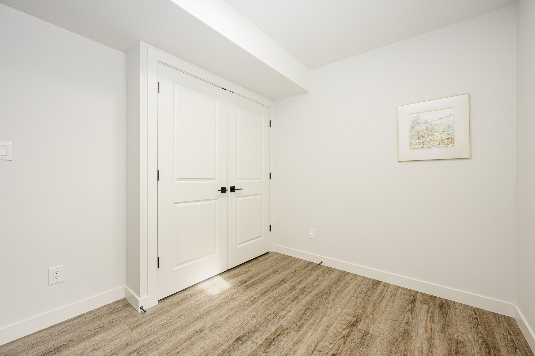 1036 Clarence Avenue - Photo 32