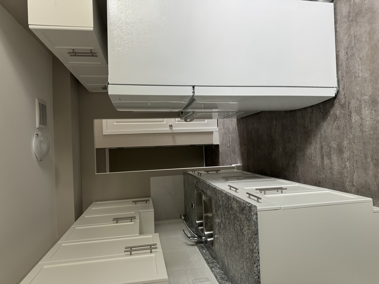361 Powers Street - Photo 5