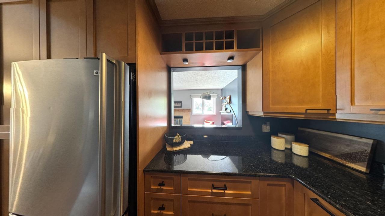E-220 Goulet Street - Photo 18