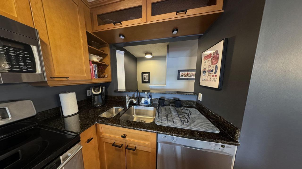 E-220 Goulet Street - Photo 20