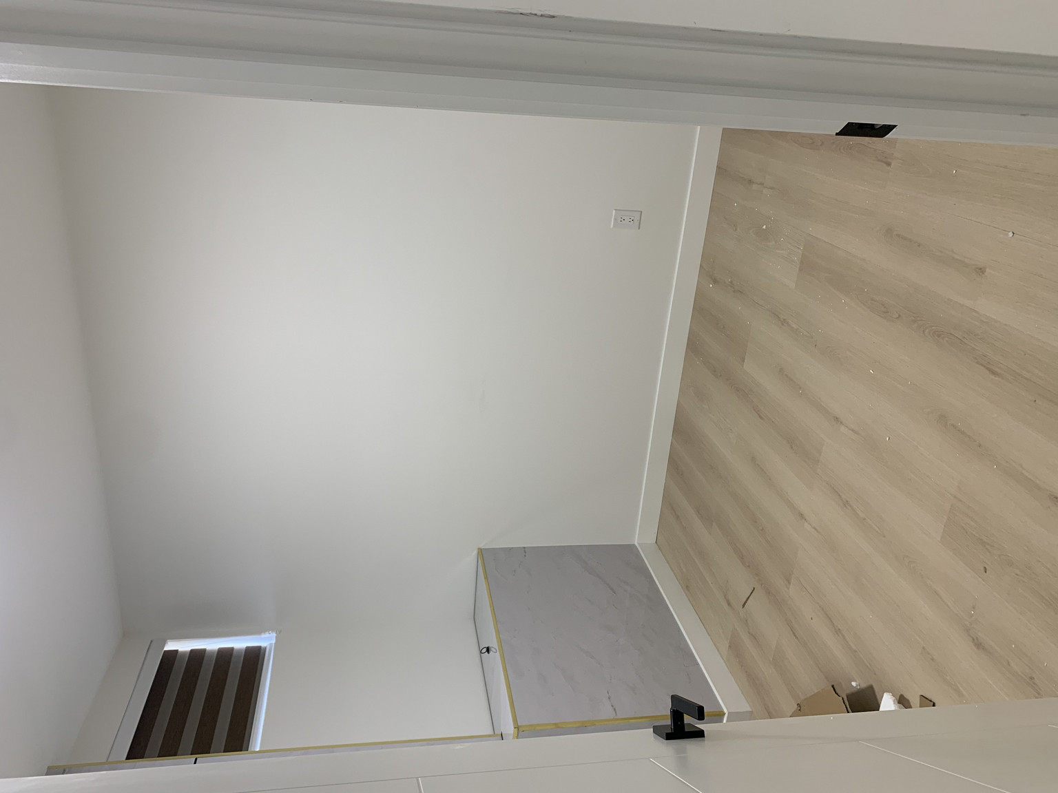 408 Ferry Road - Photo 9